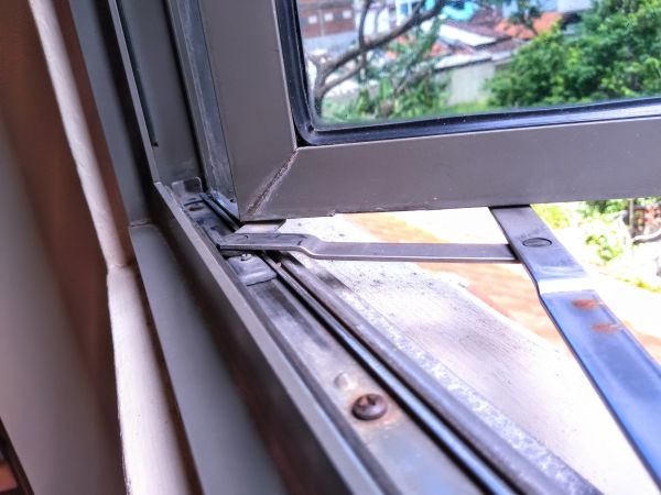 Hinged Window Replacement in Spring Branch